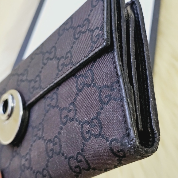 ❣️Gucci Interlocking Wallet❣️ - Picture 11 of 14